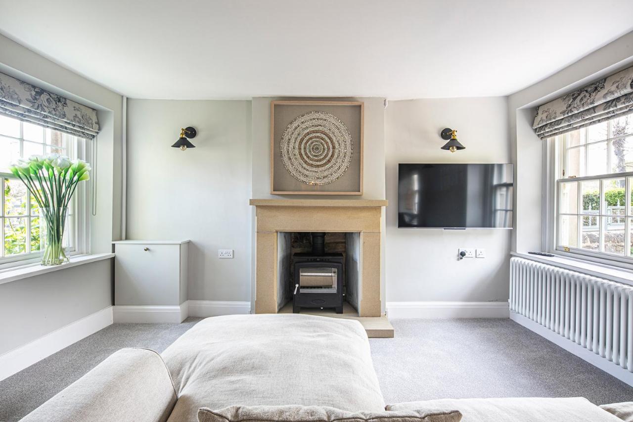 The Belle - A Lovingly Converted Grade II Listed Home From Home In Bakewell Bagian luar foto