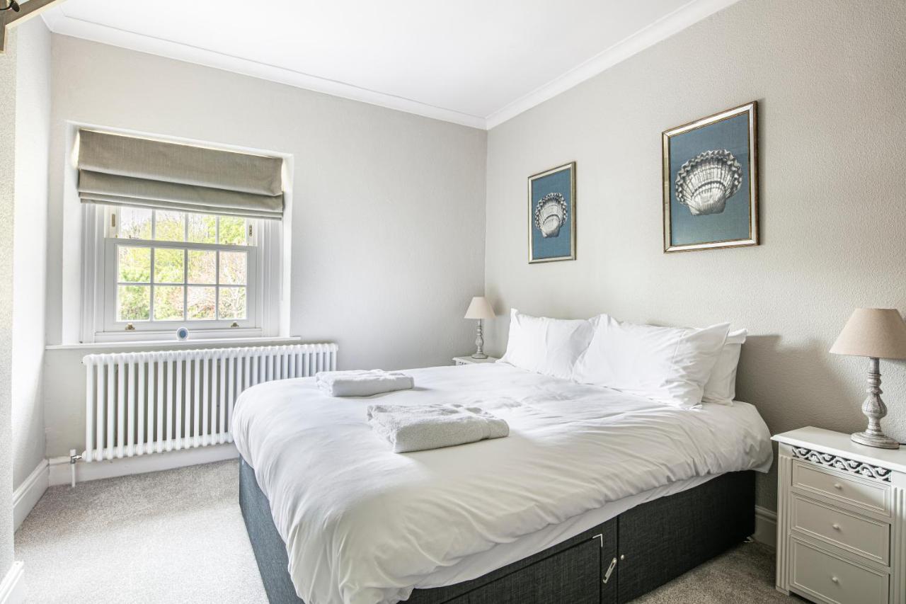 The Belle - A Lovingly Converted Grade II Listed Home From Home In Bakewell Bagian luar foto
